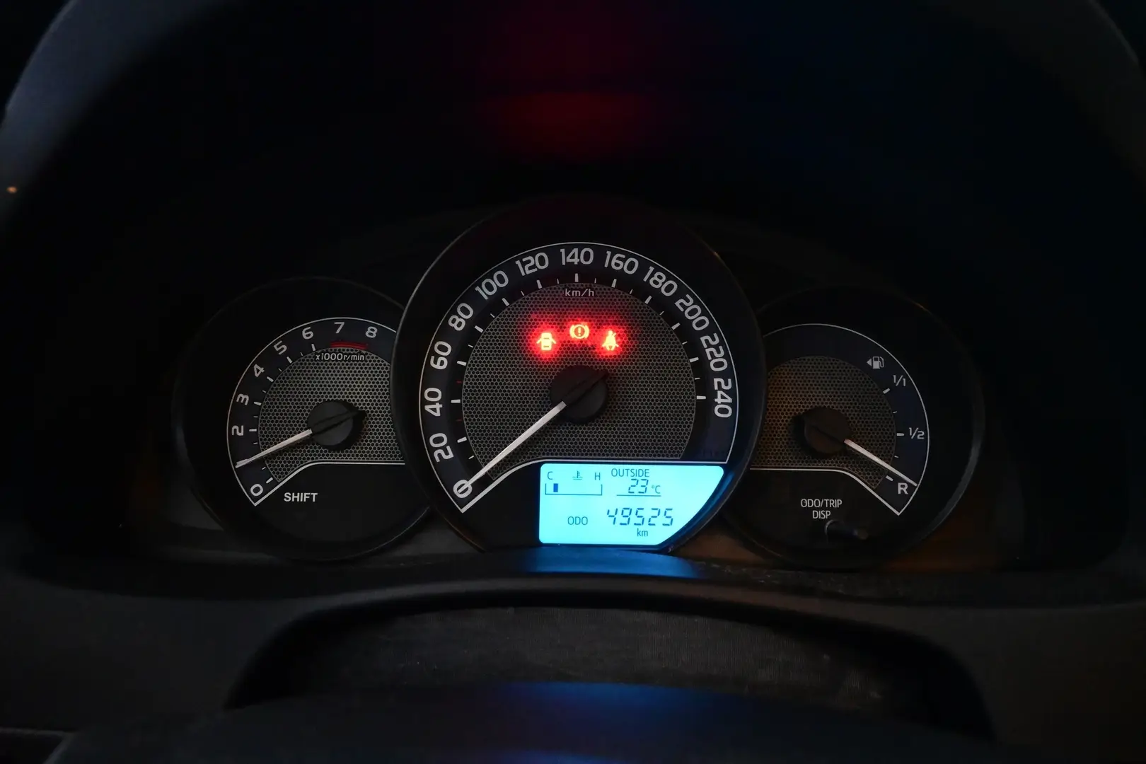 Car Image - 1FgCoj7BS8nRP833VPyLqE