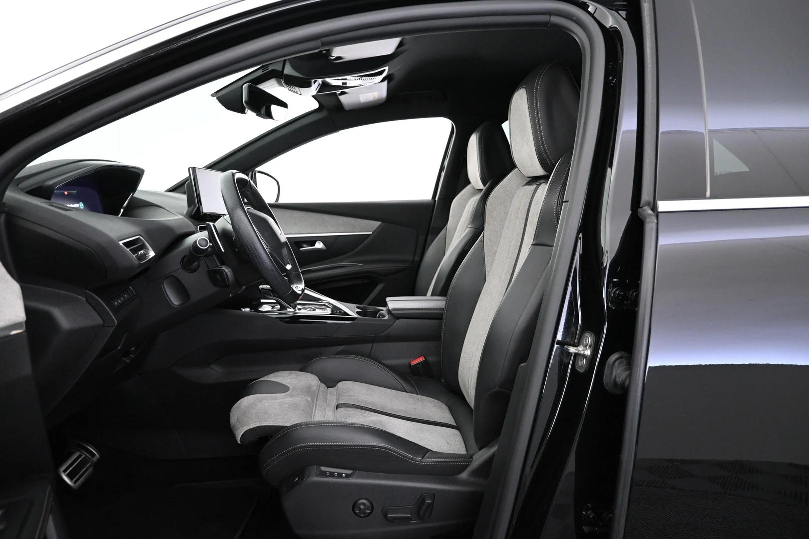 Car Image - 7ndB3ga2ExKwpgi9dAvU5y