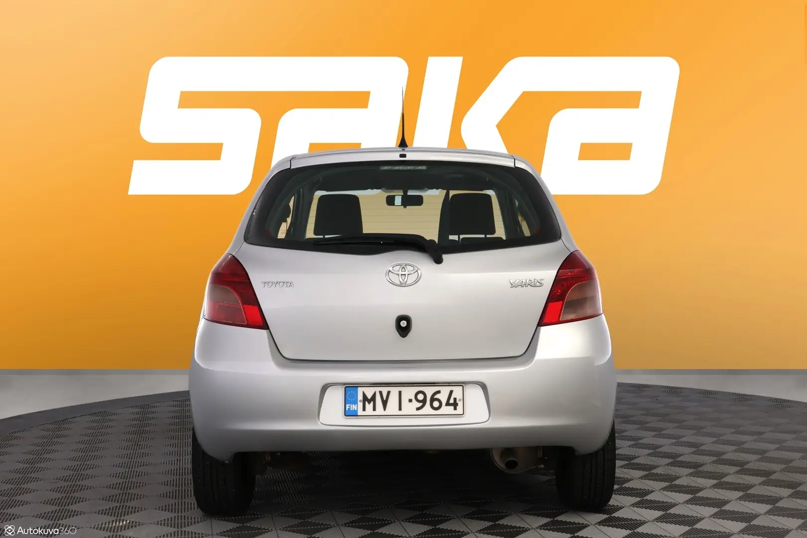 Car Image - 7lt3pCQdxMYRGBvQH9Ezv9