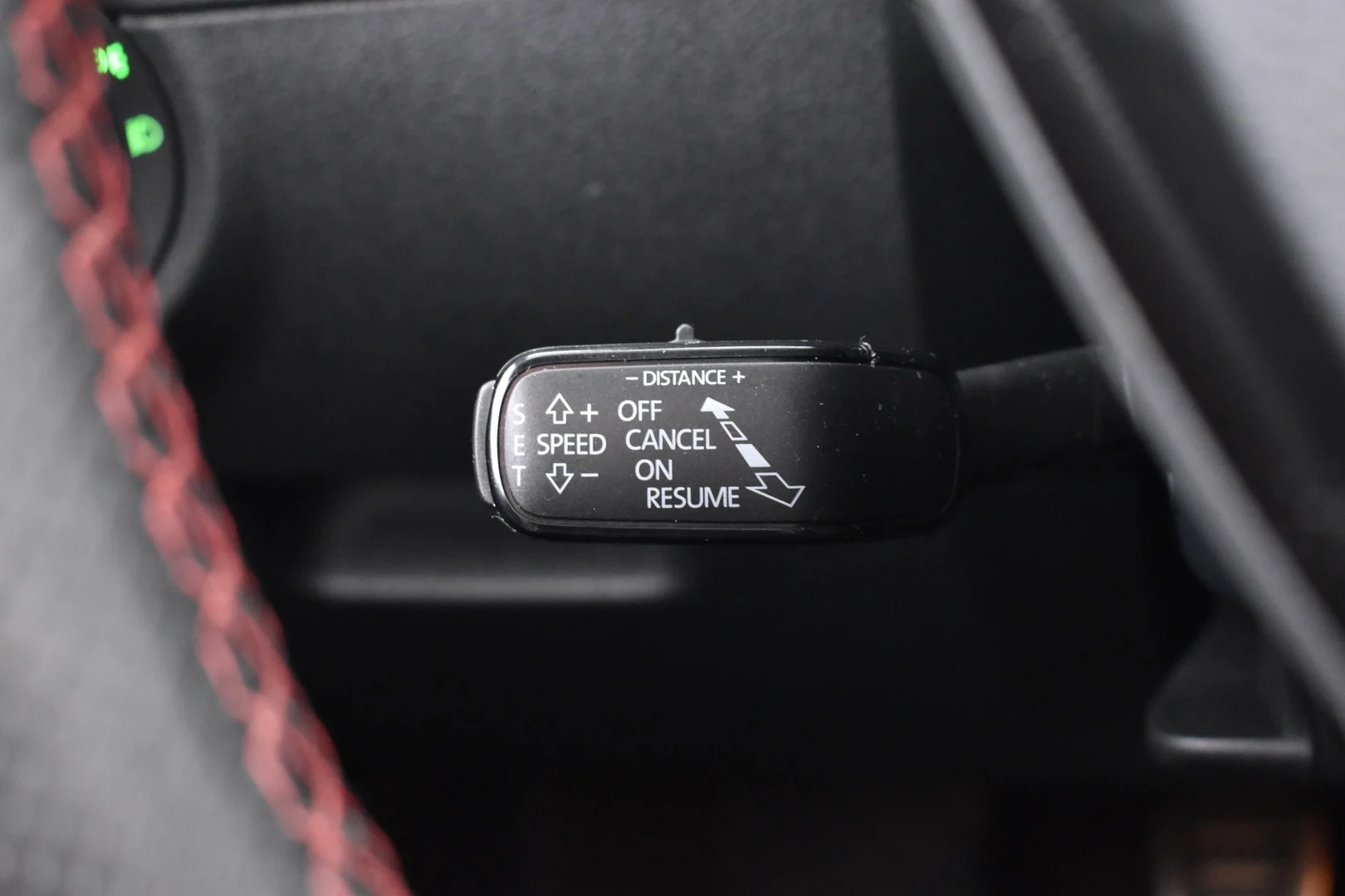 Car Image - 4qOYpgaHvDrwNu5xMOXfRt