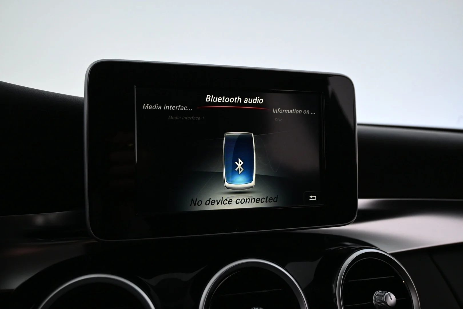 Car Image - 2VnQkCfawQrMLXDjwFy2A1