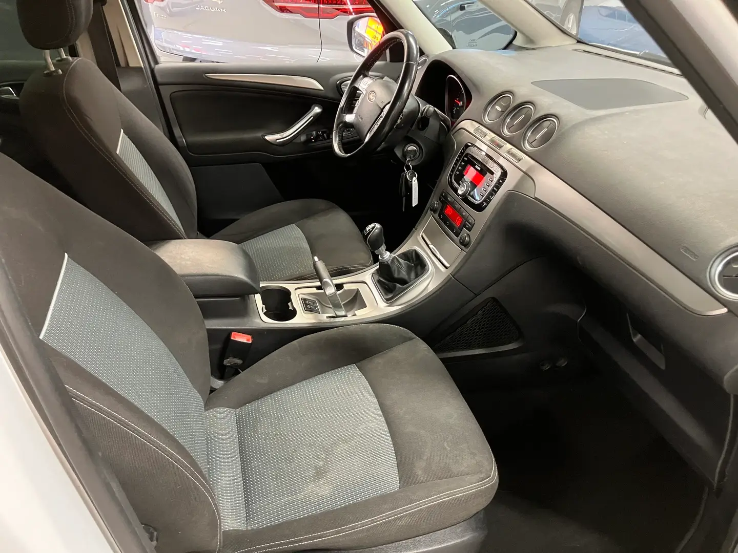 Car Image - 7dIFkvX7tnxvQcditkPrMI