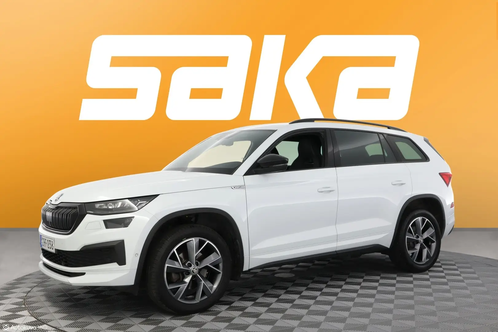 Car Image - 5Q7TPXnHgjJXTB5Whzotox