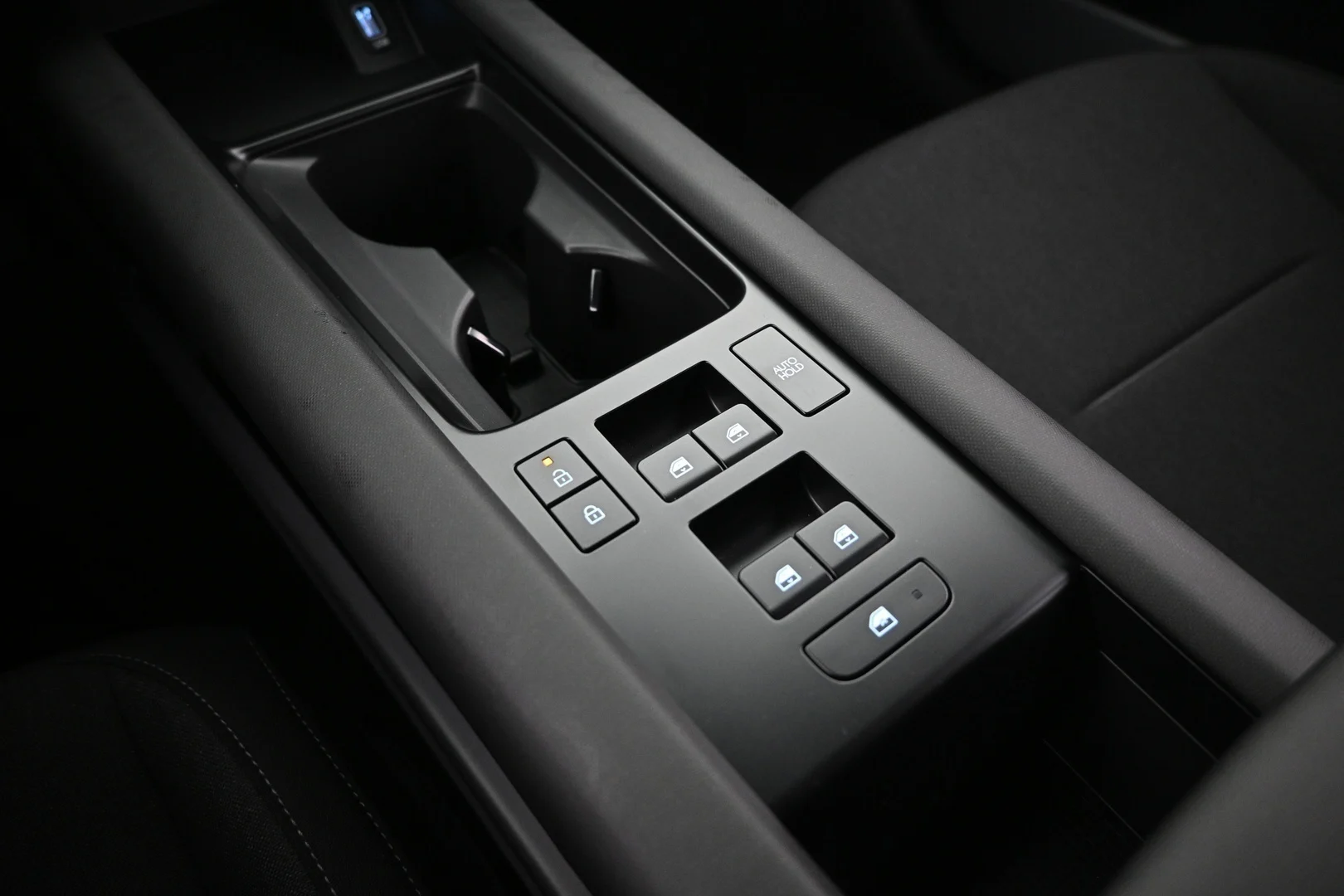 Car Image - 7c4k4r0LDB93WTAa3pS4fr