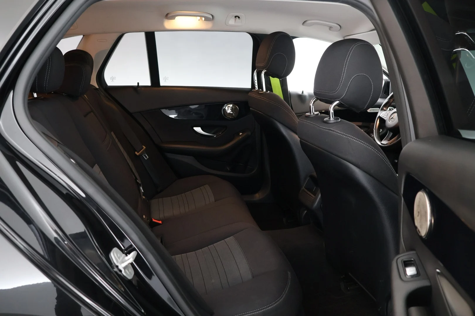 Car Image - 7pFAVCjzOAs8F6MB7gEWs0