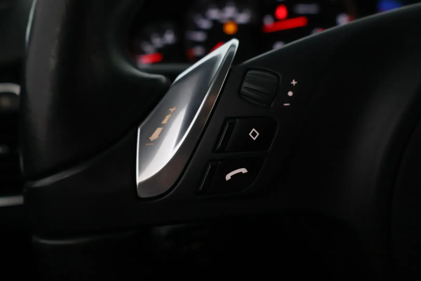 Car Image - 3REbDLzgUs4ohN67jjKiH7