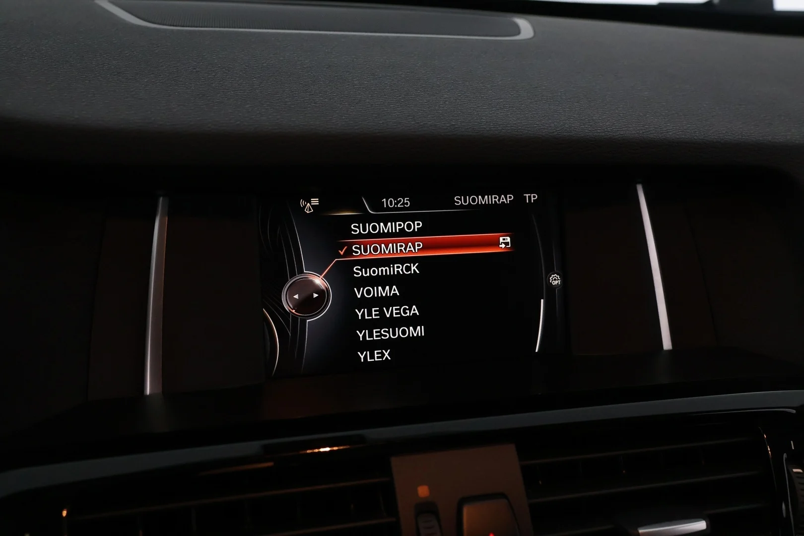 Car Image - 5LyDYvqSSVmjGGdexGcQyD