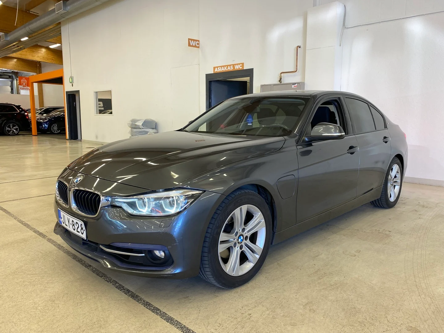Car Image - 4rk1YBskTPZSeF2r2tmGh7