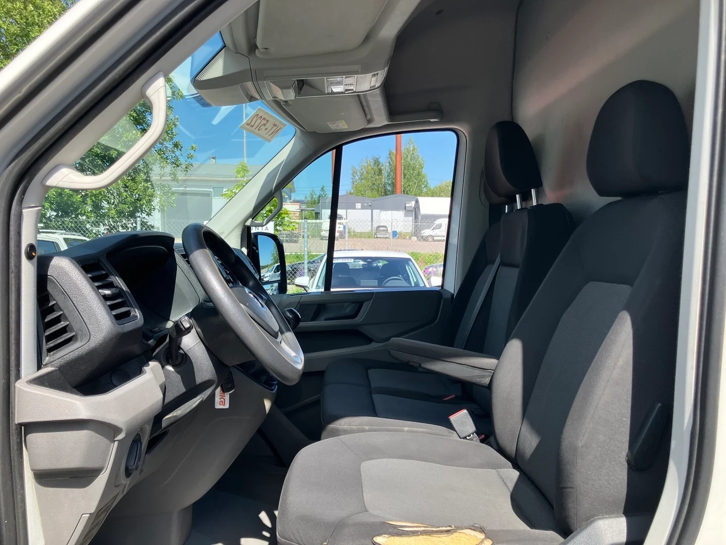 Car Image - 6DZzypxShgOQWqtUKUy5QW
