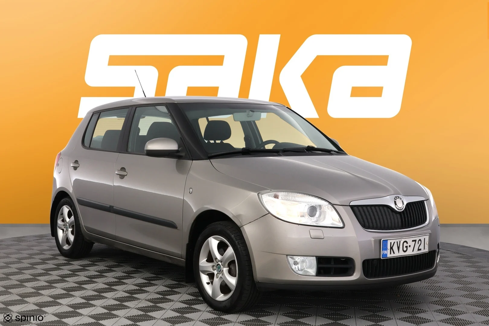 Car Image - 3nKXAnSw5LxPCF7HDJg0V5