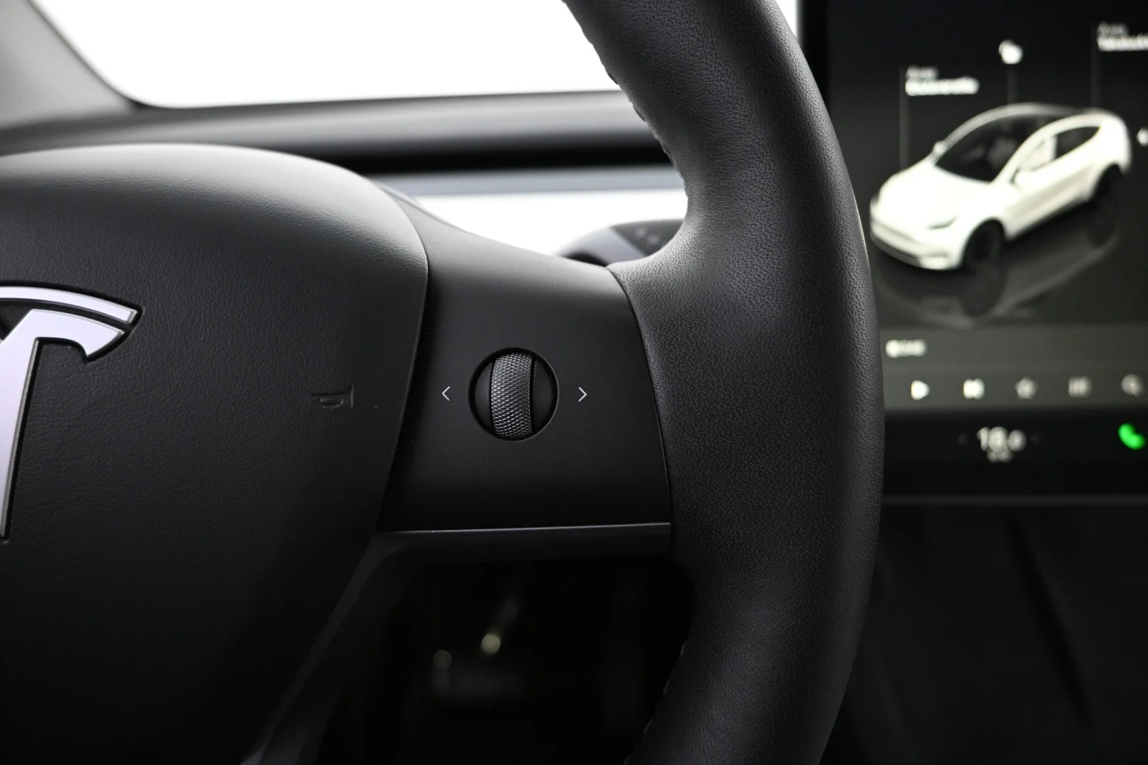 Car Image - 2UnKSepFIM4i2nONLqWsEW