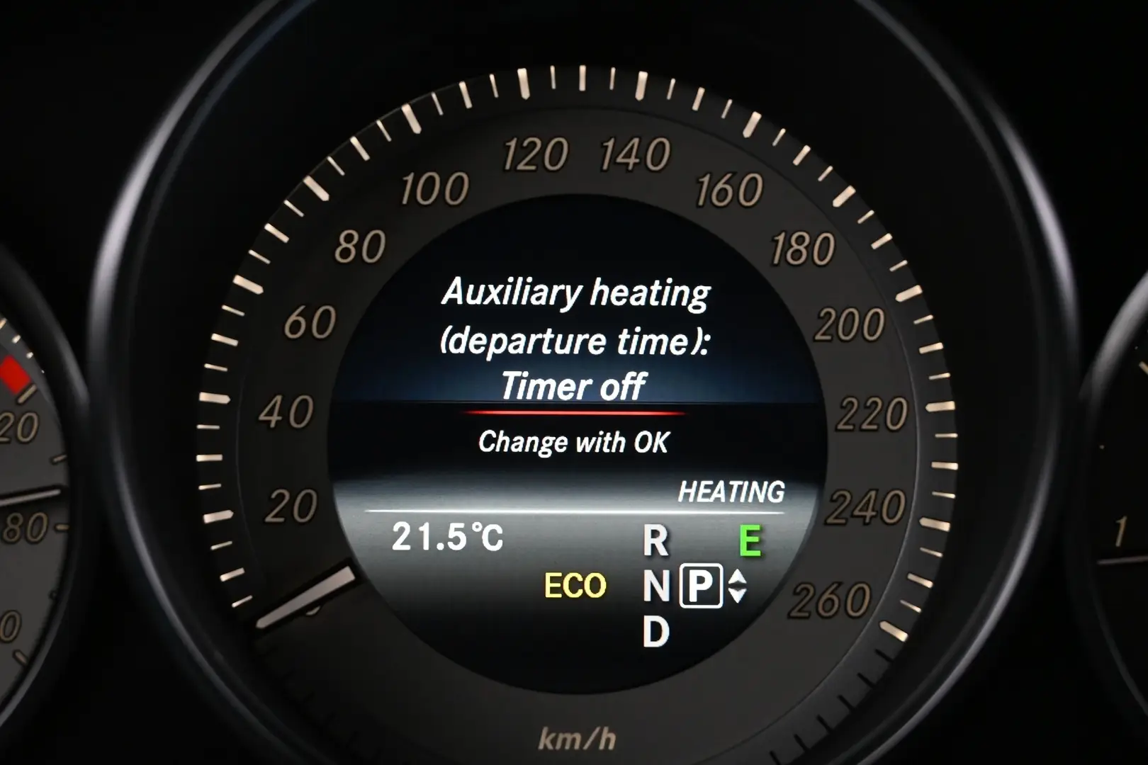 Car Image - 7f5pCwF9uInhlxrvSJ9yFF