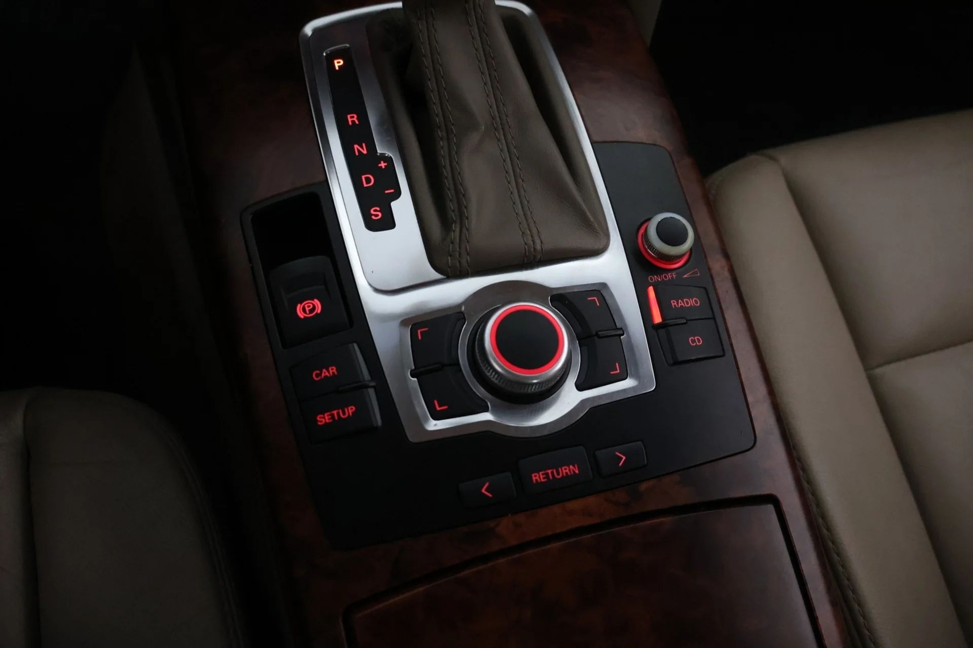 Car Image - 43MfxkmW6peBuhEKcsDKP6