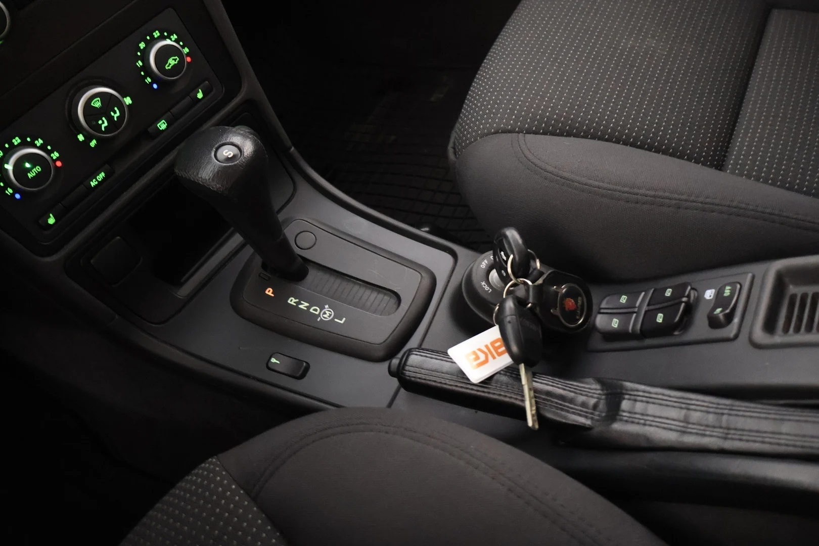 Car Image - 3cbYQhxStZhu1htYDrWzXW