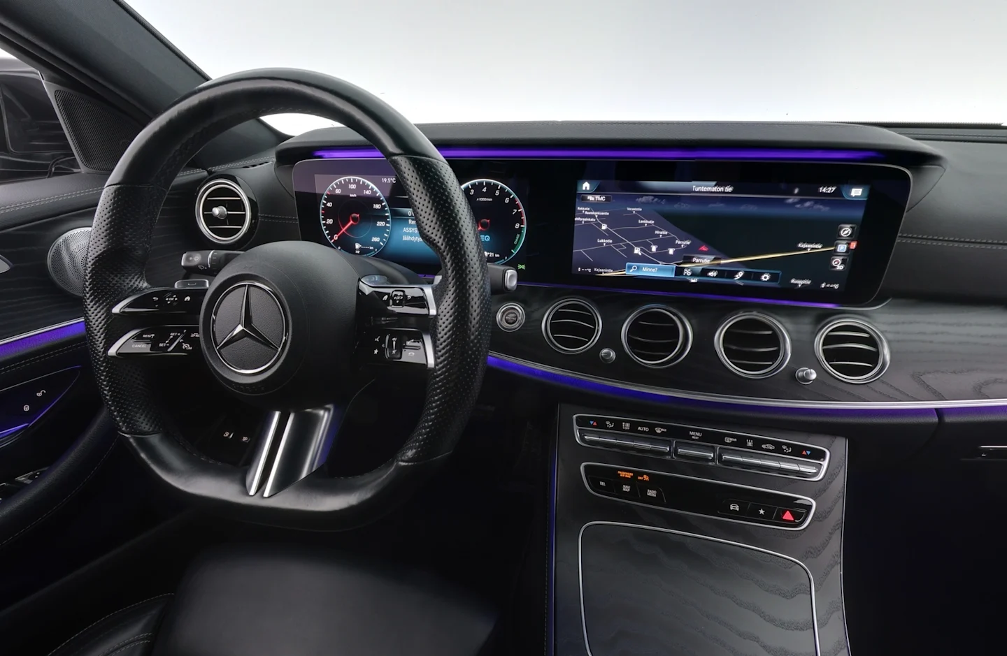 Car Image - eLJ0zJiDitG1csoRkrdW4