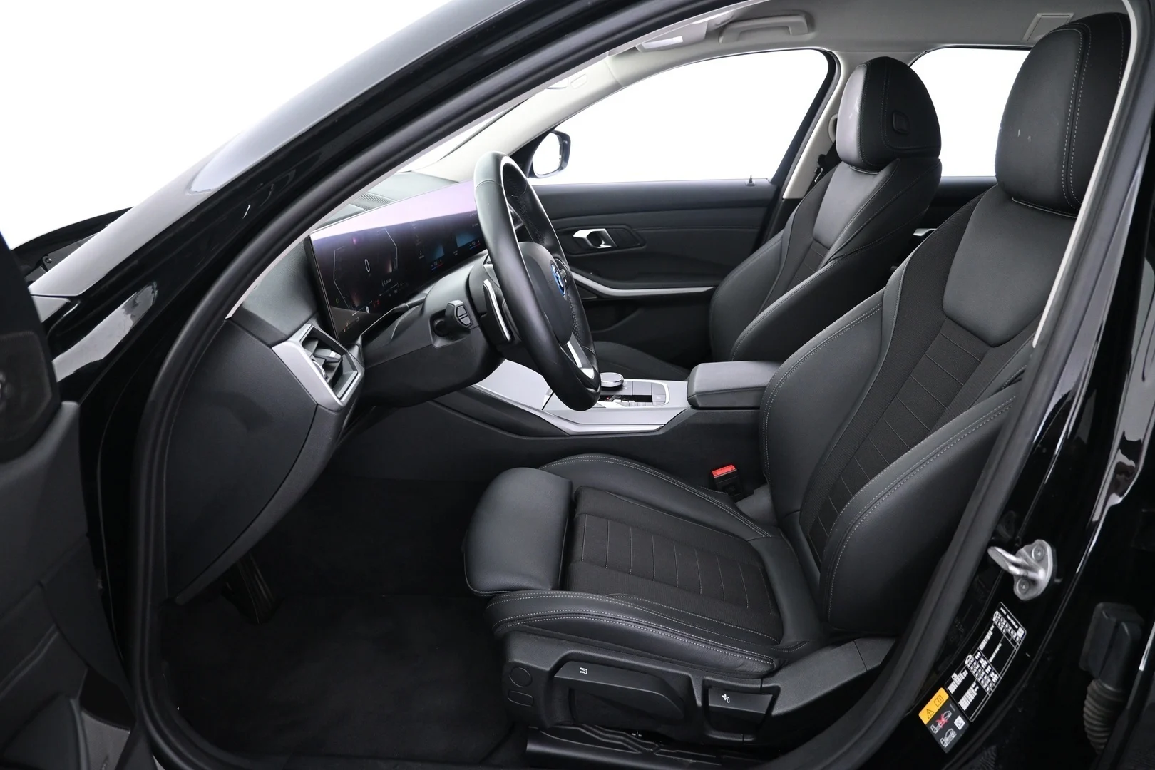 Car Image - 3nNUPEFjYIrVtihj71K6O7
