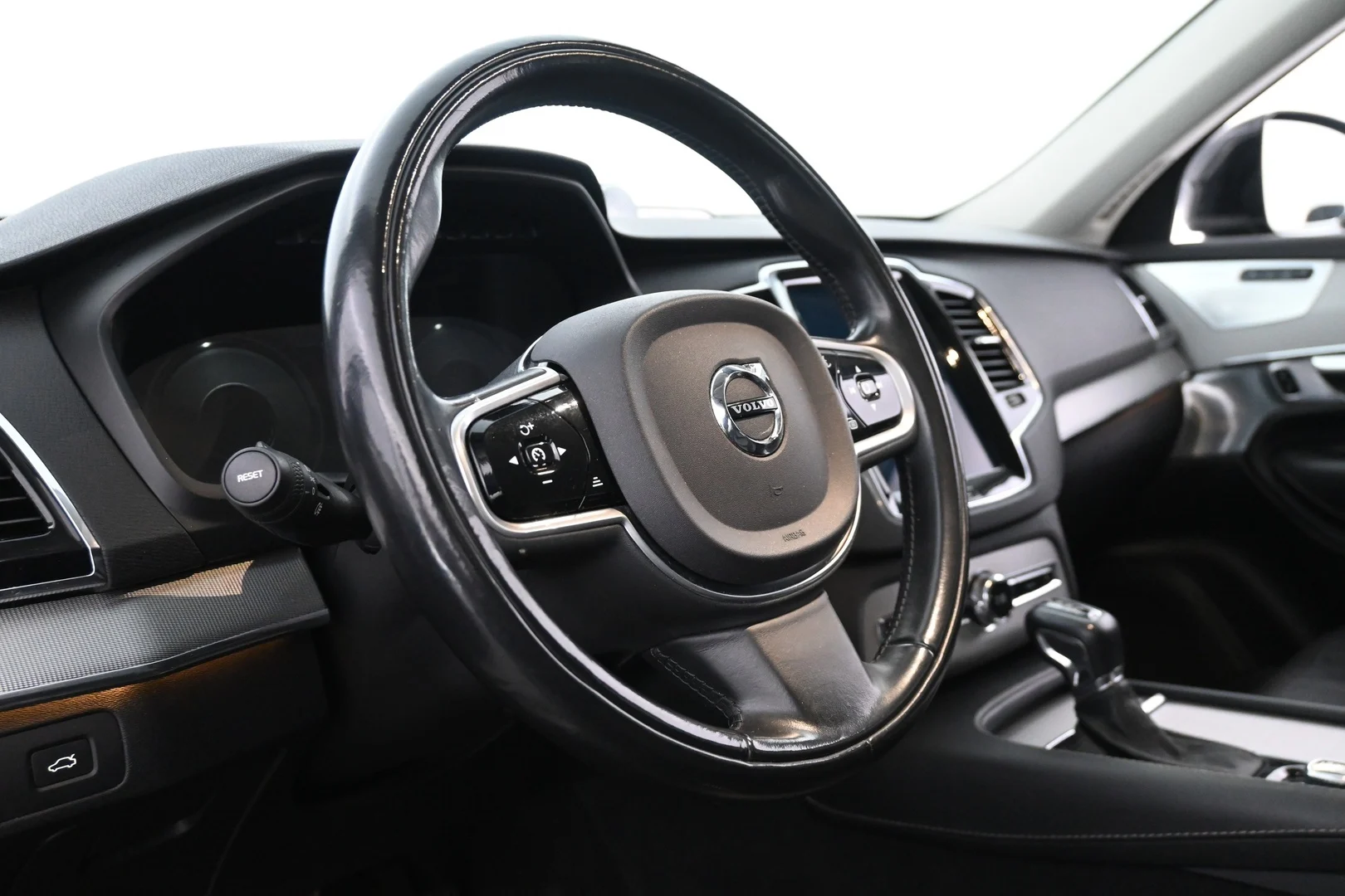 Car Image - 3fOUpE4JA5Jc88Y8o94ZxI