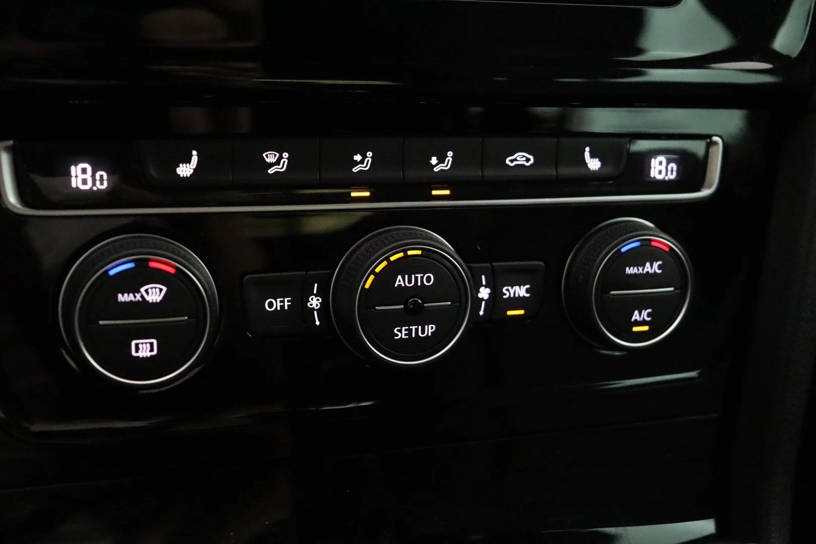 Car Image - 7rO2EUPQ96cofTIb2d6TEb