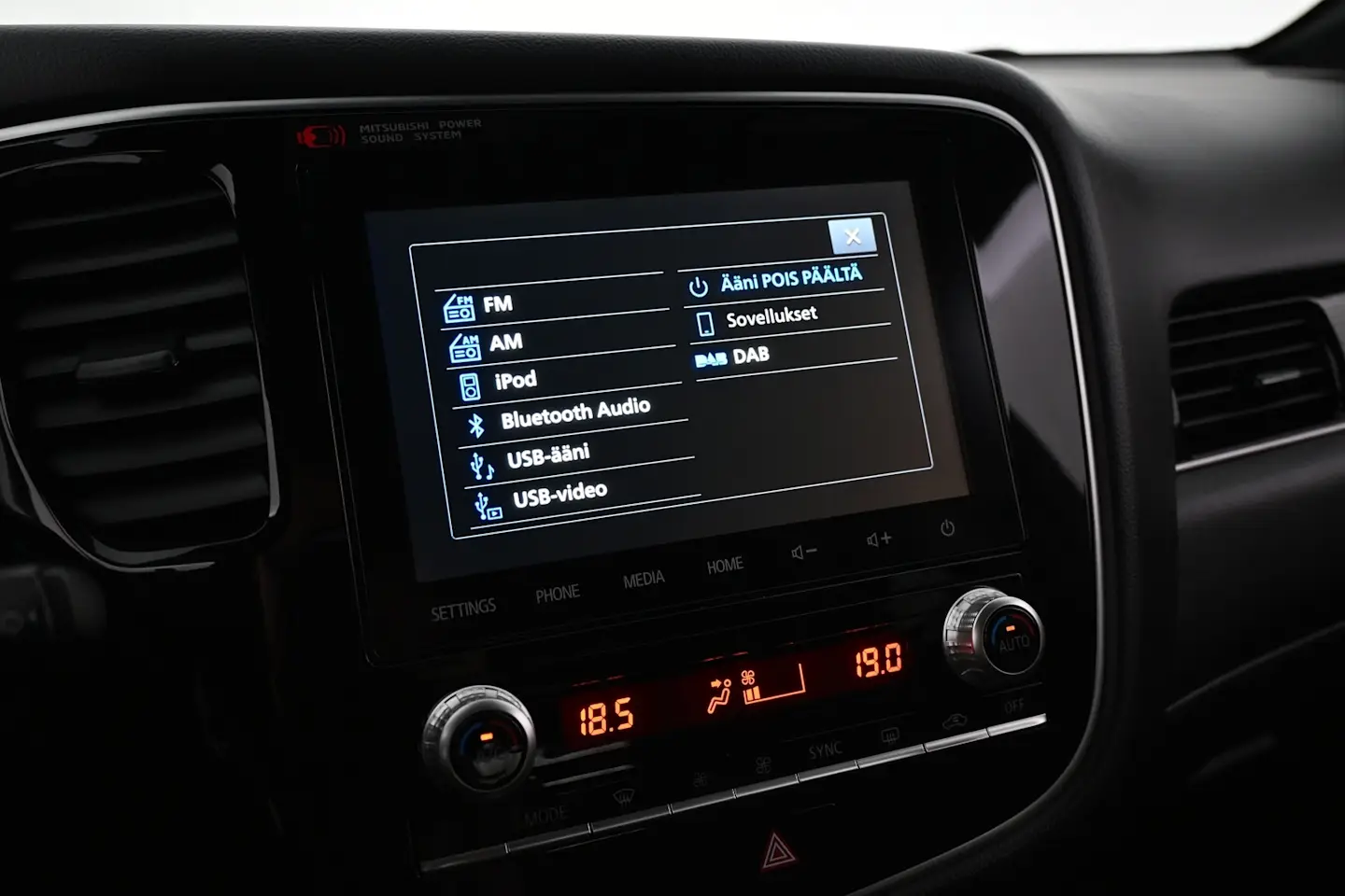 Car Image - 2TA5R7STDHfC6N9dbr8L6S