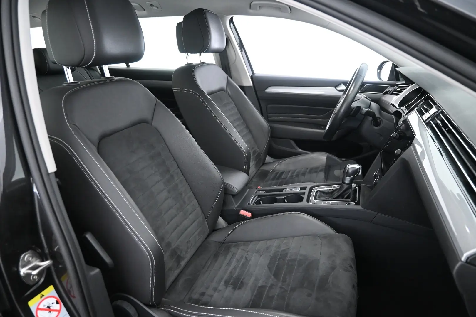 Car Image - 7rdrQKlOU7LXHCPyP2G8wY