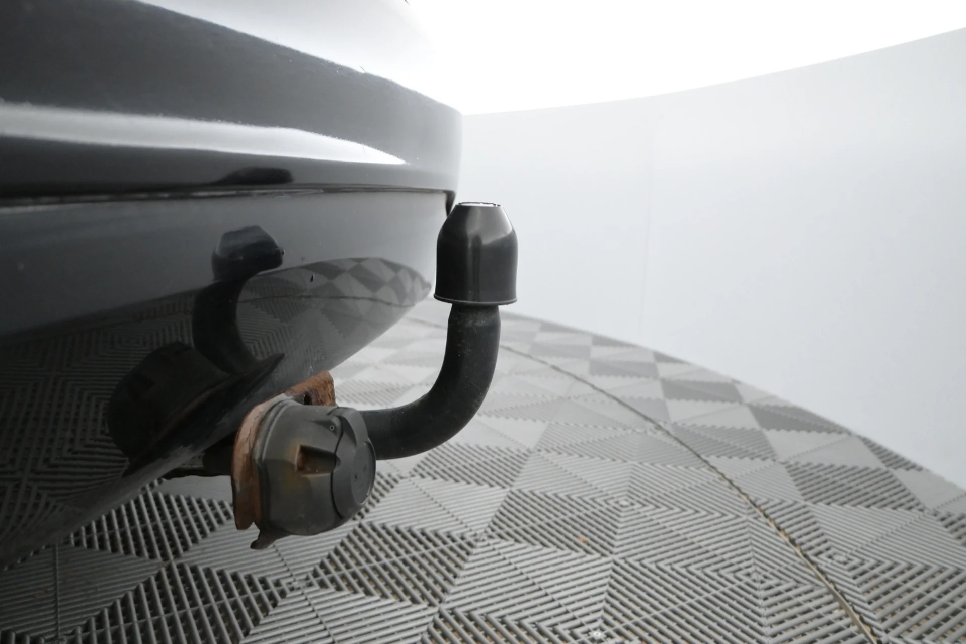 Car Image - 8tEgPeADDrnQqFupVXLu2