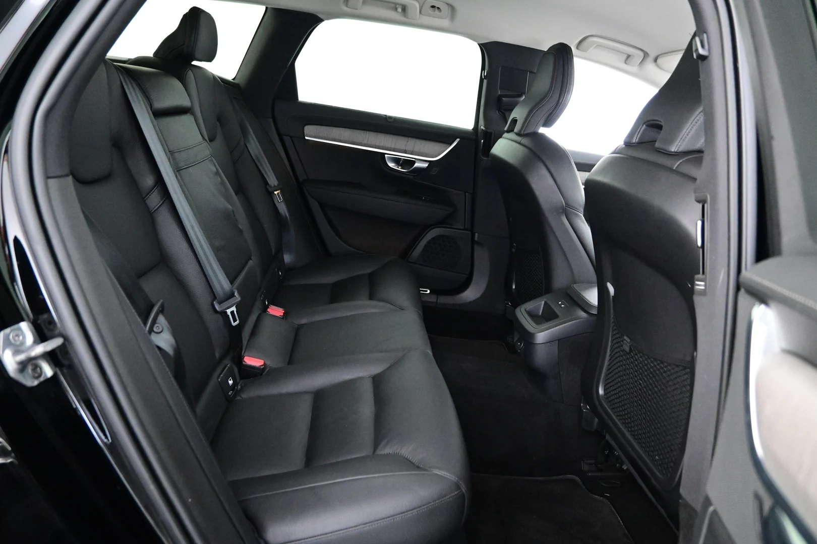 Car Image - 3S97yGlK444vOhzKbO8TnM