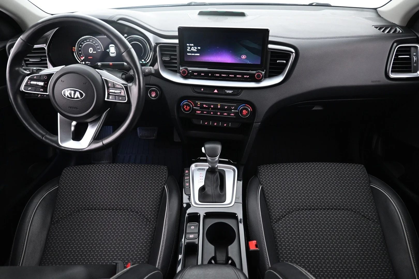 Car Image - 2UPOAuEwuul3RtR3RWdcyH