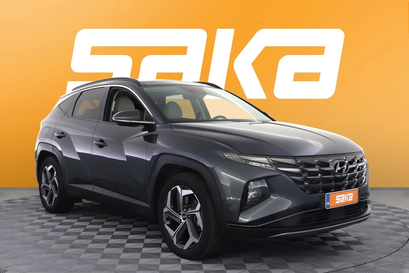 Car Image - 55S3QI8v8WXlUYAv4TZ3zU