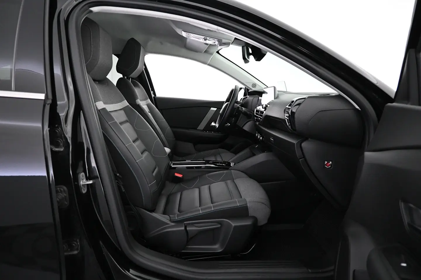 Car Image - 4R17RVQGoqZ7iE3RxXkTJi