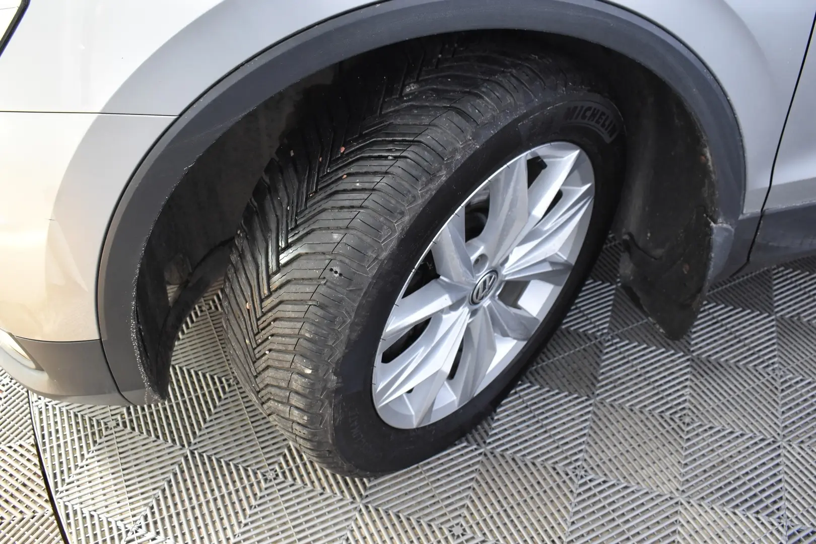 Car Image - 3h56k7SY22ziD3rNrvs8Dp
