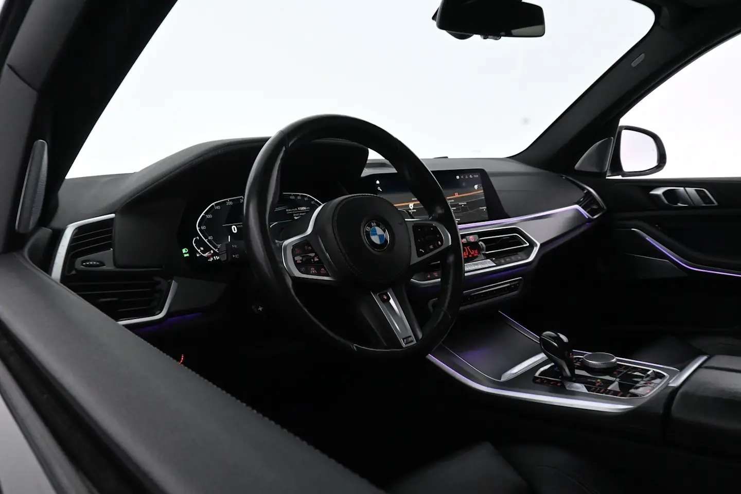 Car Image - Sv62XHijIJm7wCdT6iU6F