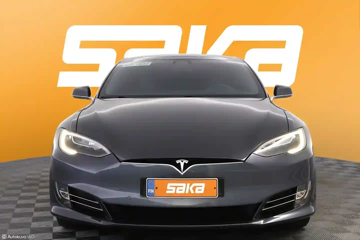 Car Image - 3YQEq5qONcXinWyDLMH2DL