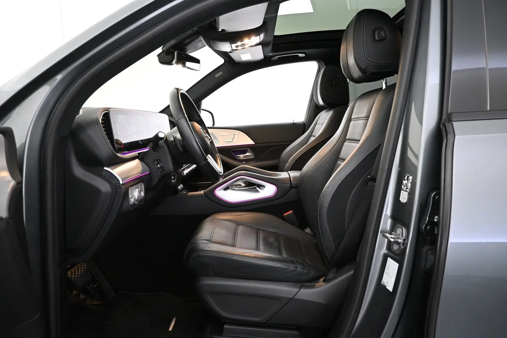 Car Image - ii4w1pBCCUHXDtJpHslcf