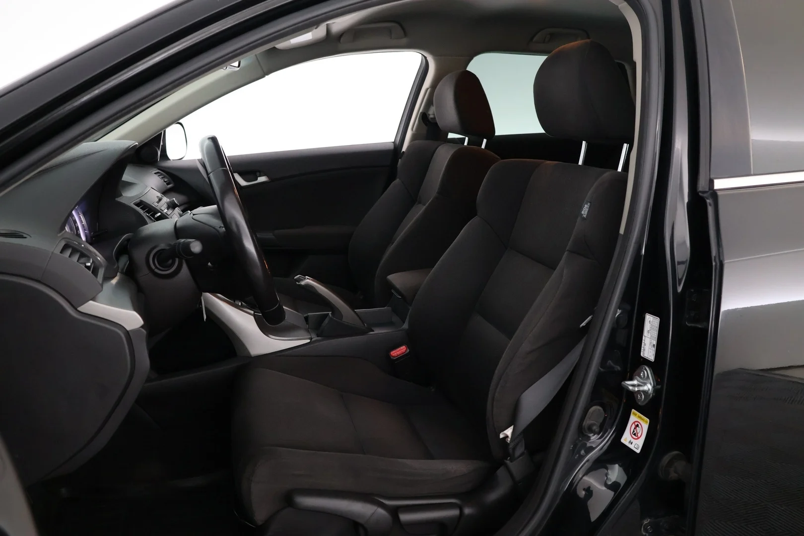 Car Image - sNJwgKb9VY0On2cyOQkhb