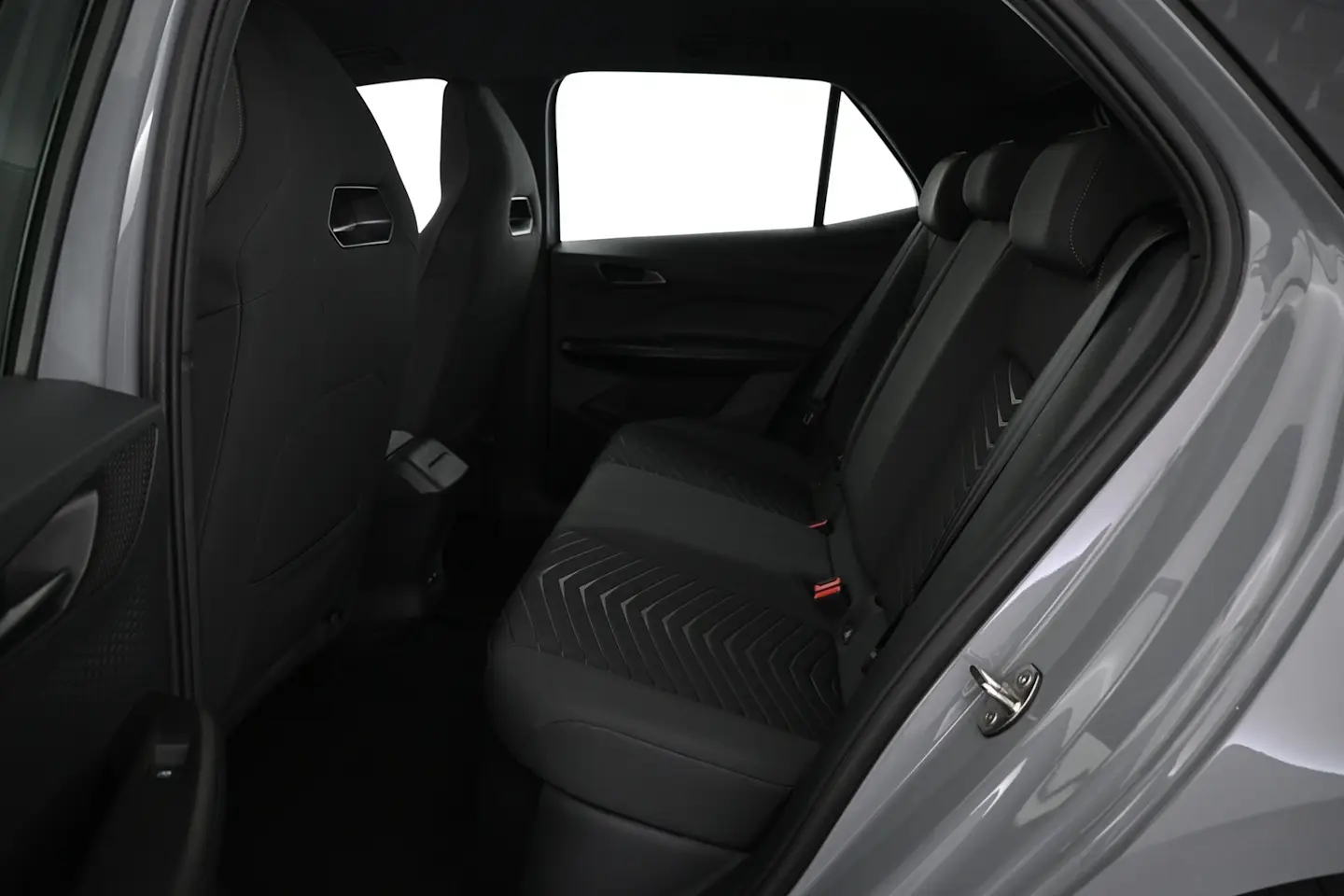 Car Image - BtLnPA5sLE9b178SY2Oxa