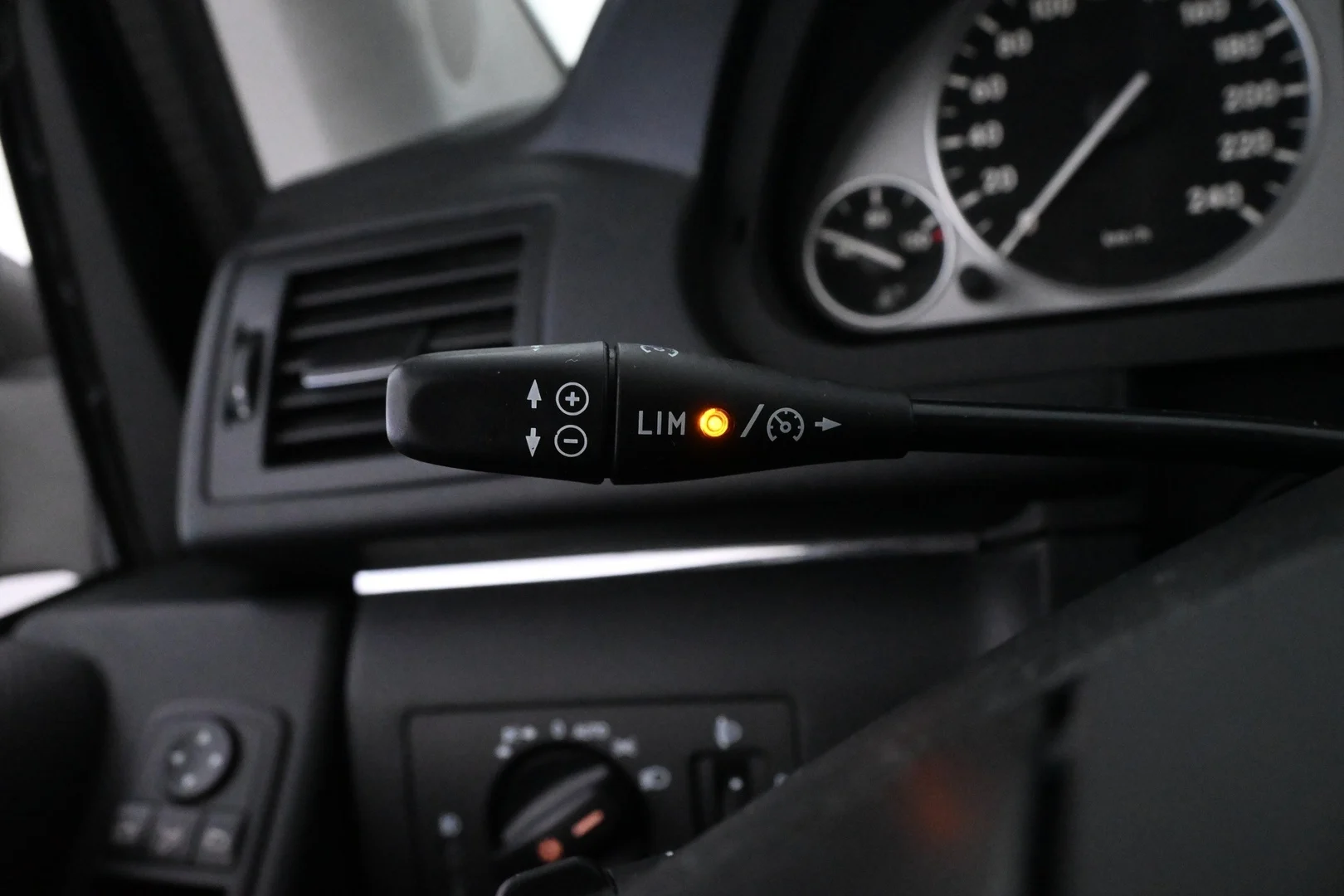 Car Image - 5FVpvTQEGDXLWurnyleZp9