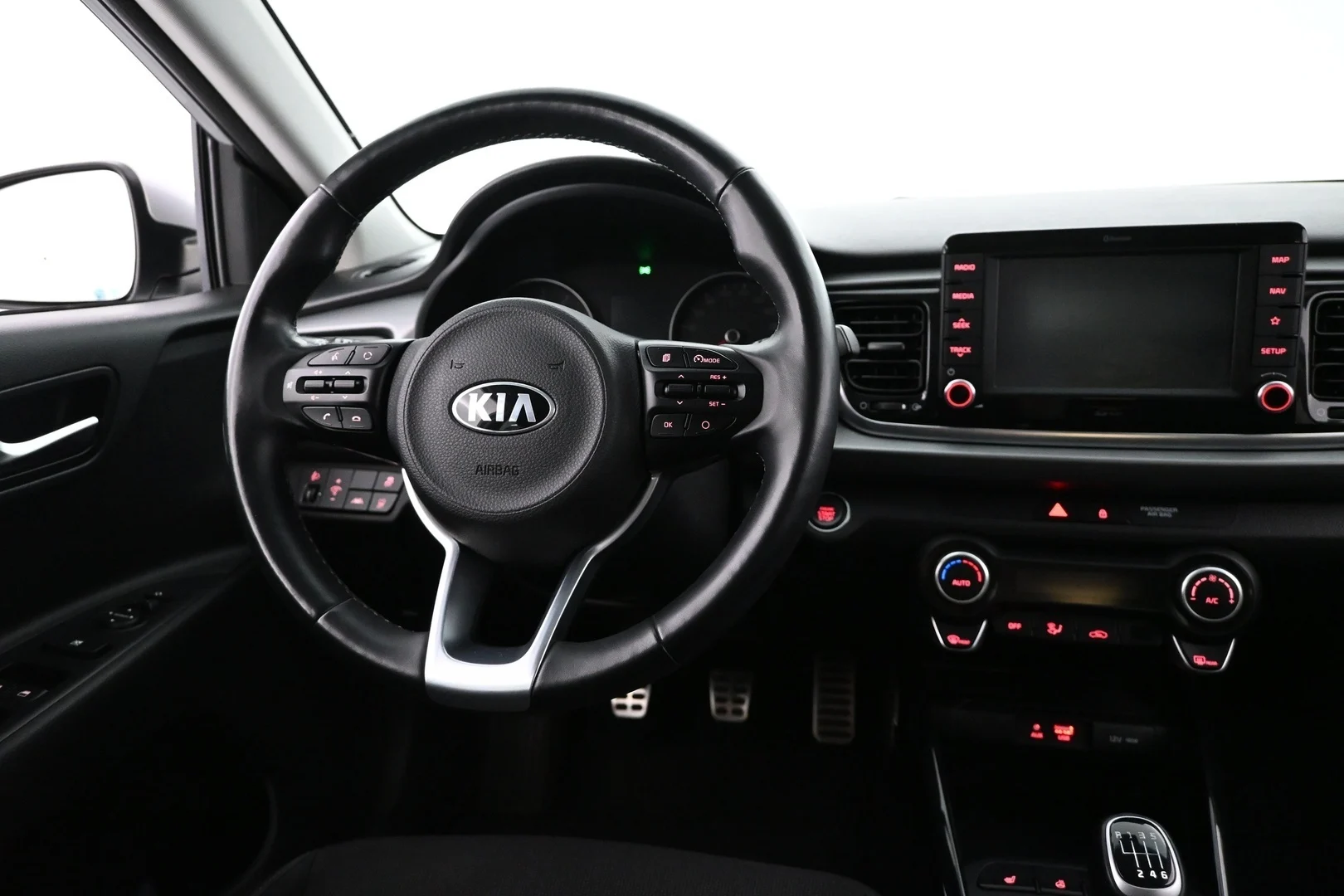 Car Image - 1bu1AvvQYn1nCqyM9FqKtN