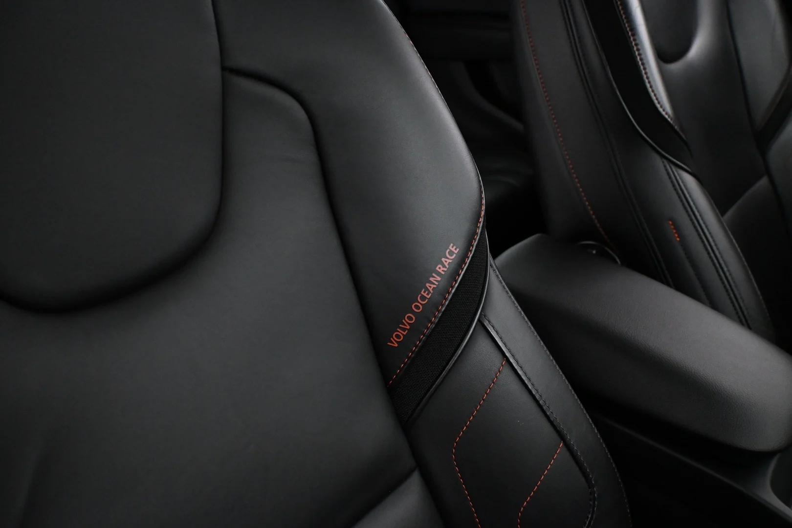 Car Image - 1l8XV6djfhxTbsC6qqkgG2