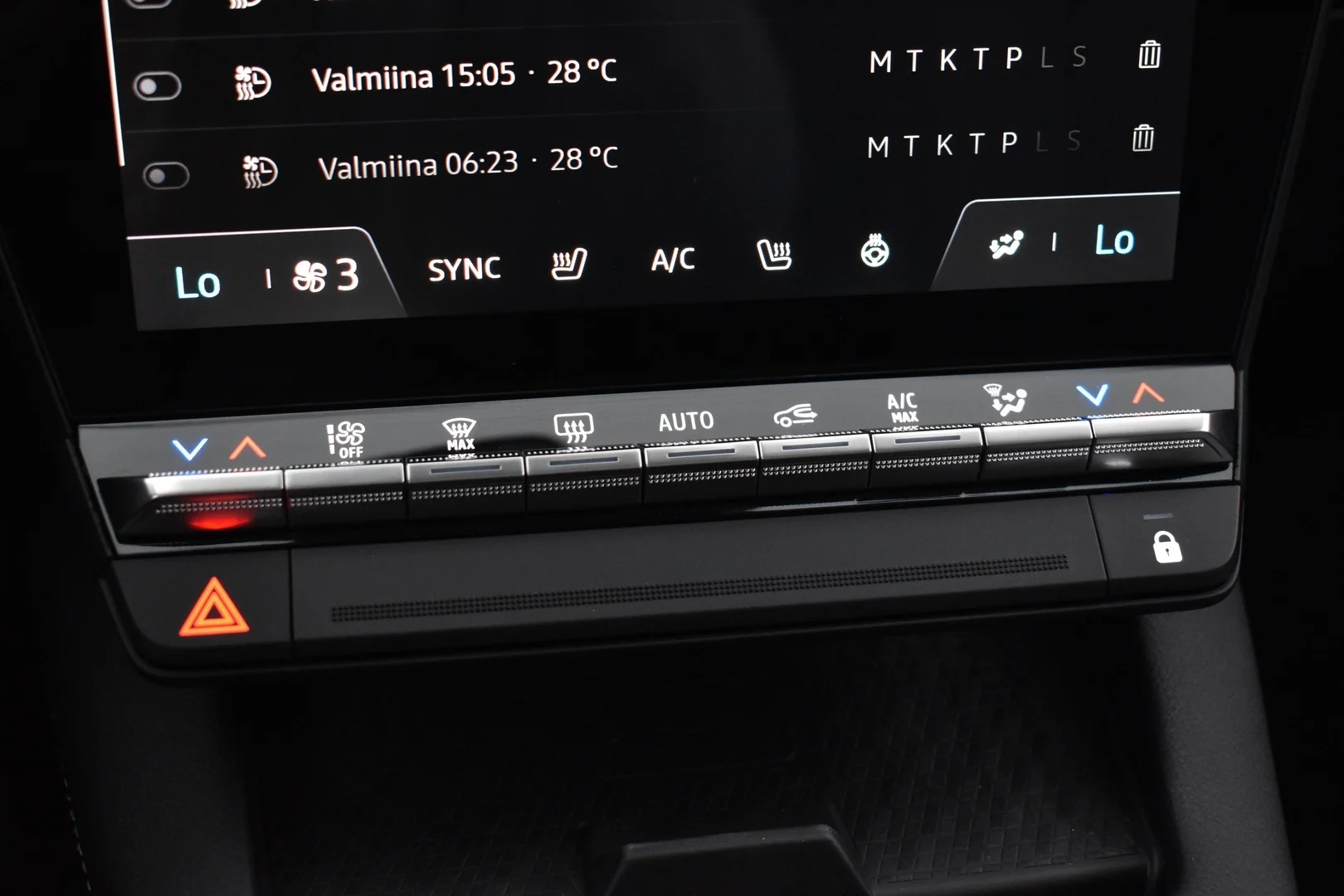 Car Image - 4MaXrtwDAXXgr5QXqnCwvS
