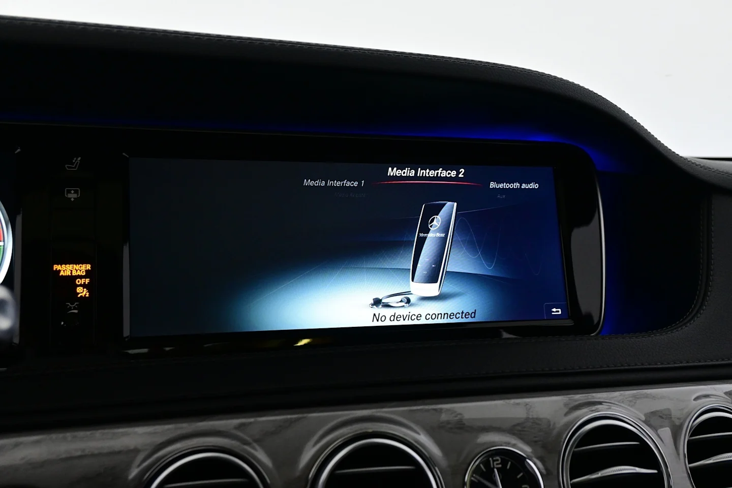 Car Image - 2D5pwRwp0TPwkIjVdKKqHT