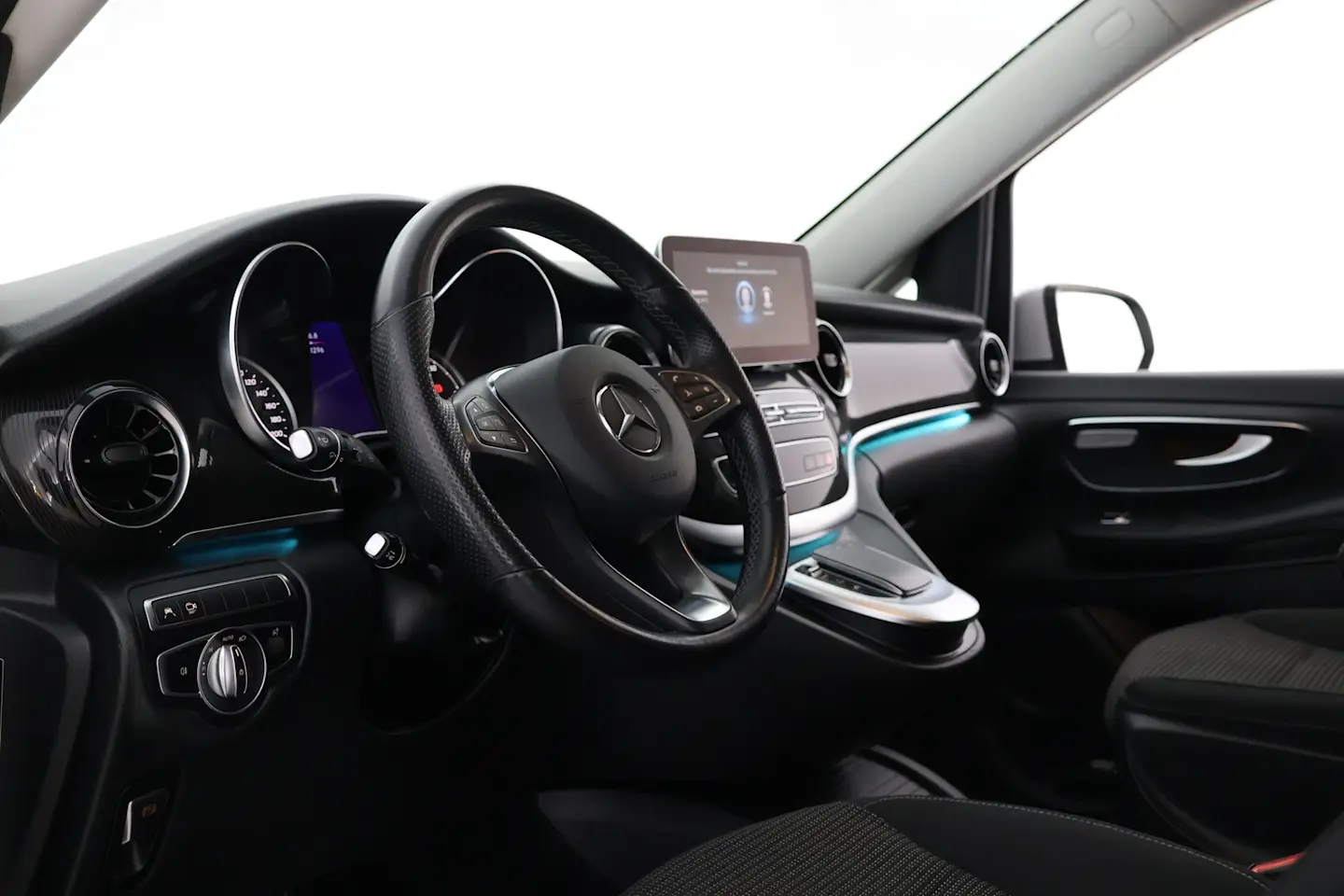Car Image - 1ISH6MTZZw2Xu7zutrtnx5