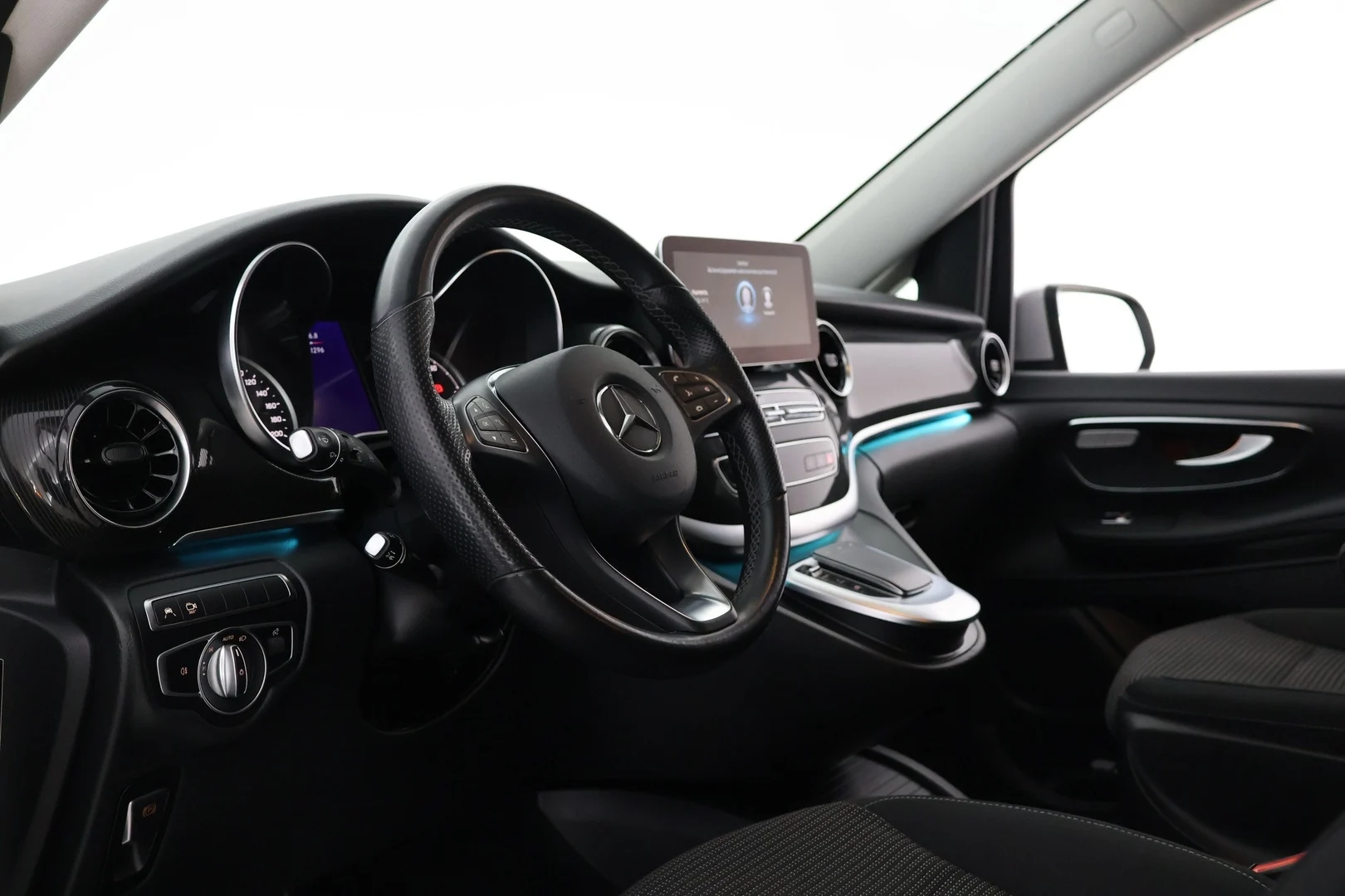 Car Image - 1ISH6MTZZw2Xu7zutrtnx5