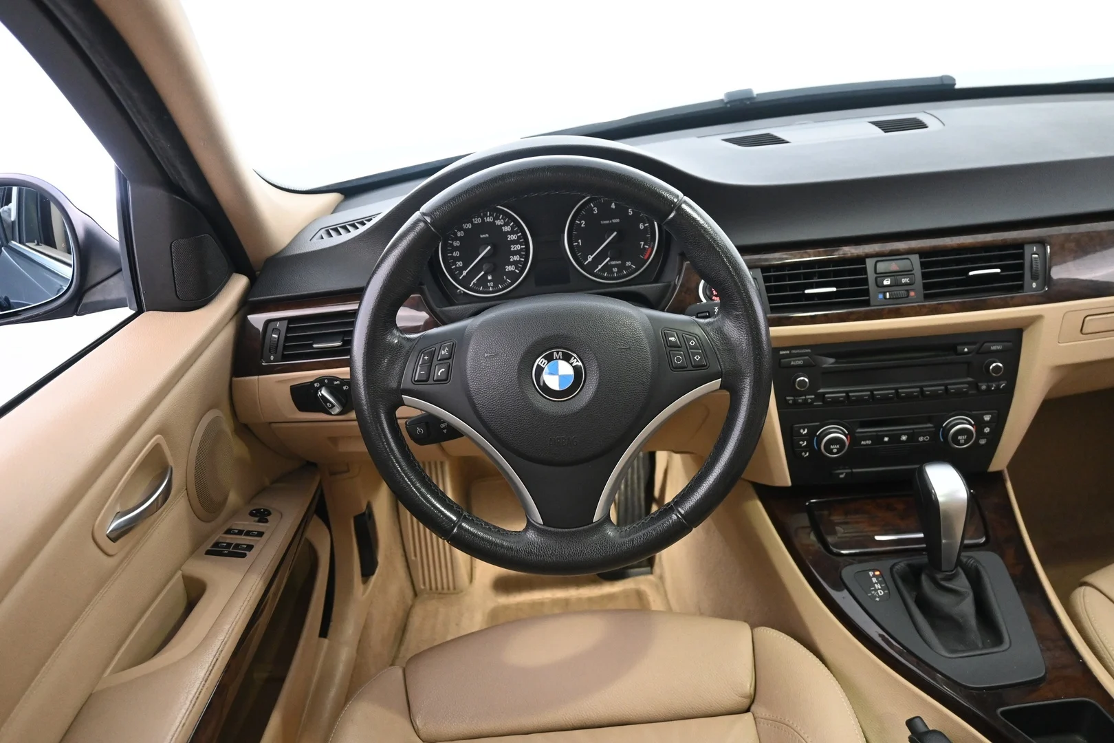 Car Image - 7KnWuP713sNpov6IhTeQRc