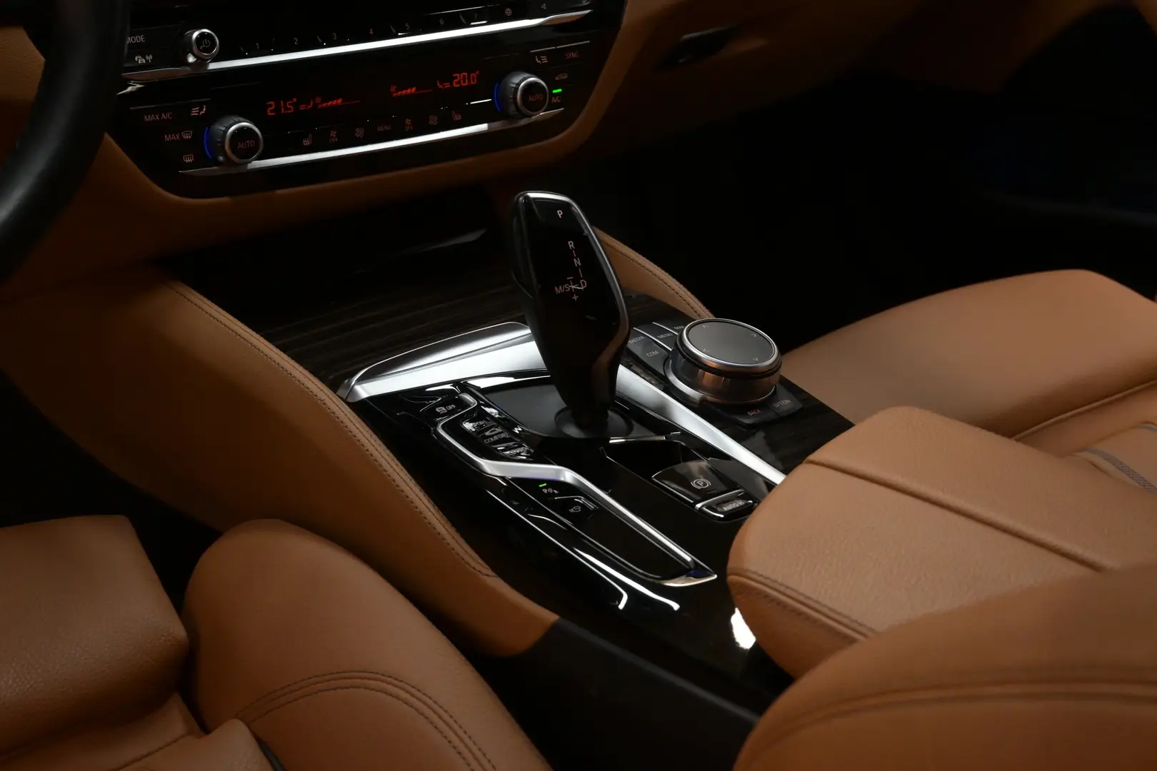 Car Image - 2pvAPFogXsZDI9NkGAfZKG