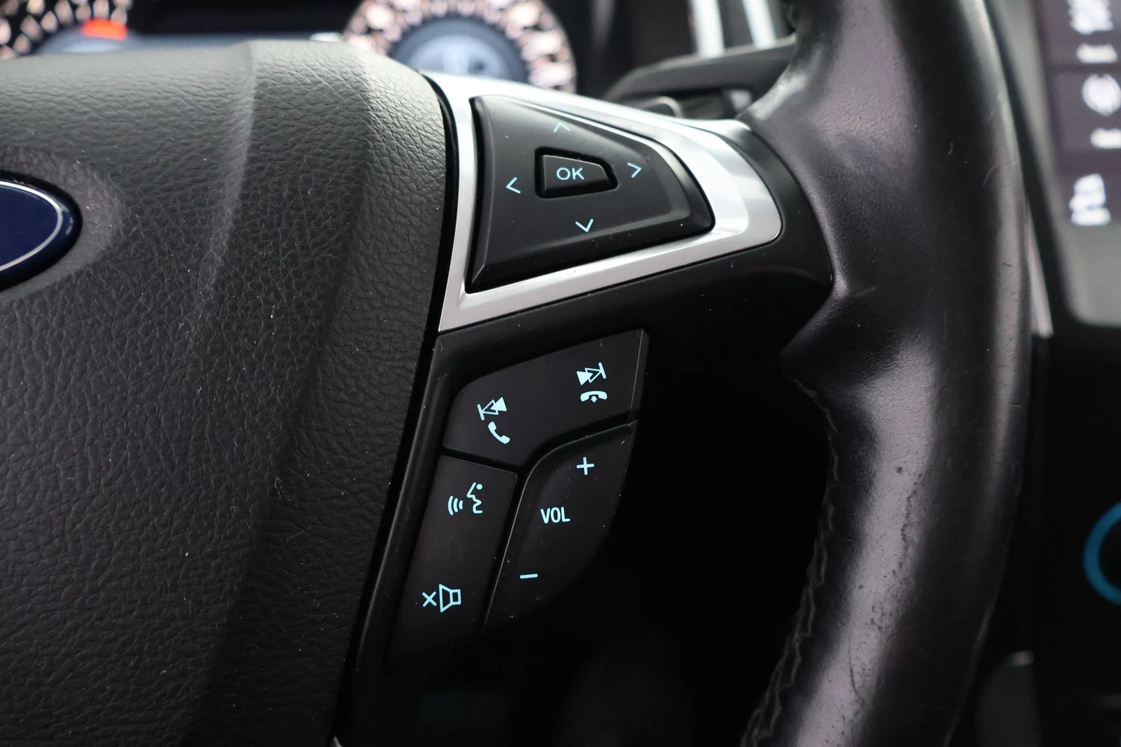 Car Image - 7DyZQlF23VlYnXG1WW6WCt