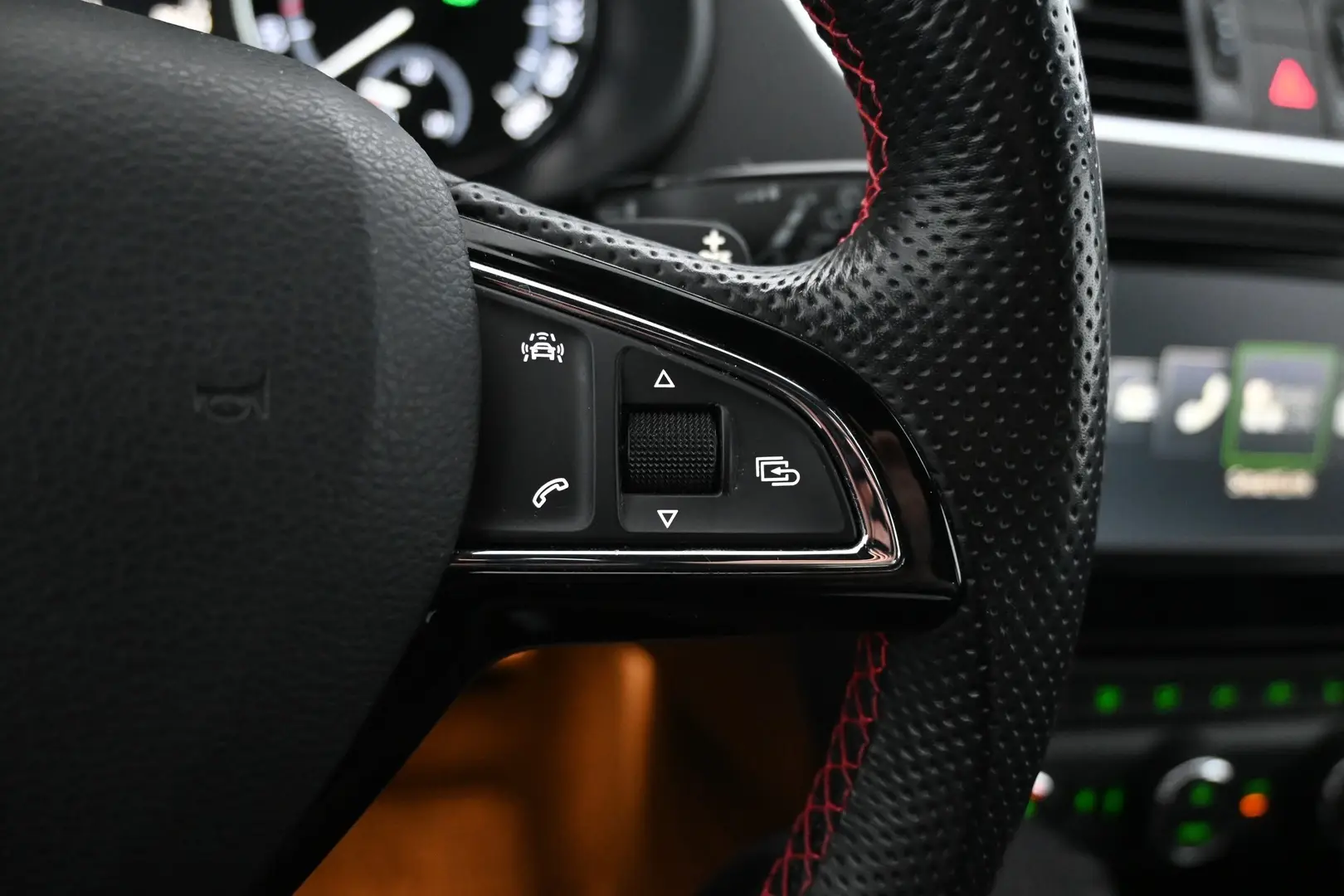 Car Image - 3uKkbgyYPRDB9bp0E2cGgf