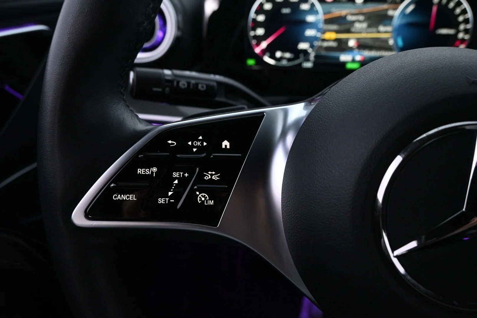Car Image - 3Gs5bqia4ZTicJceQy2X0T
