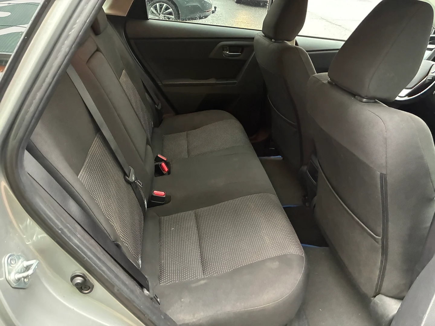 Car Image - 4dgcuoA8DeuUqkCf9N3FgW