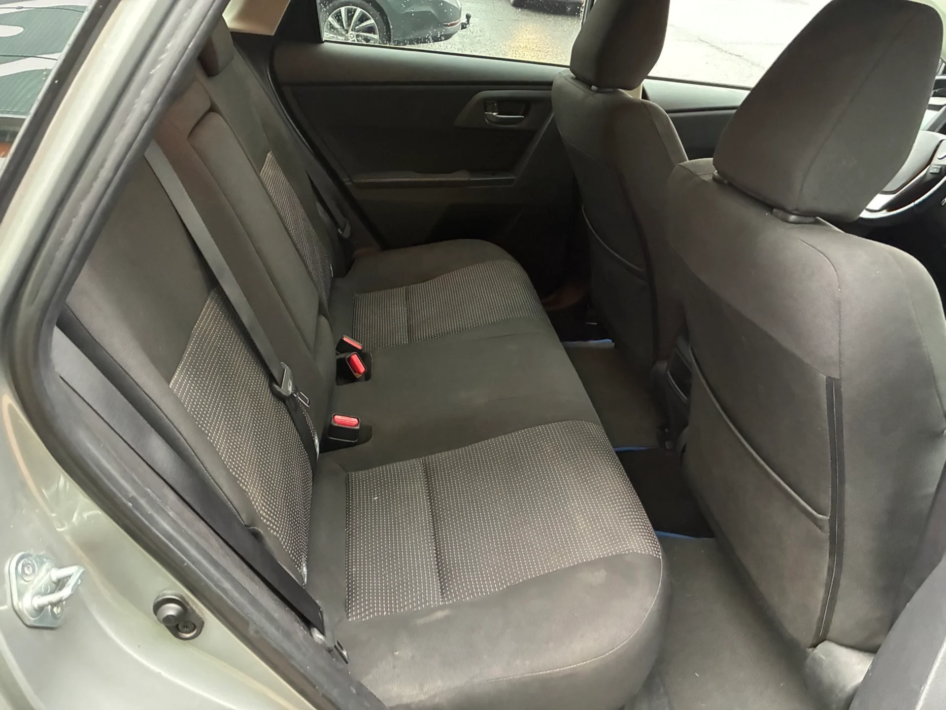 Car Image - 4dgcuoA8DeuUqkCf9N3FgW