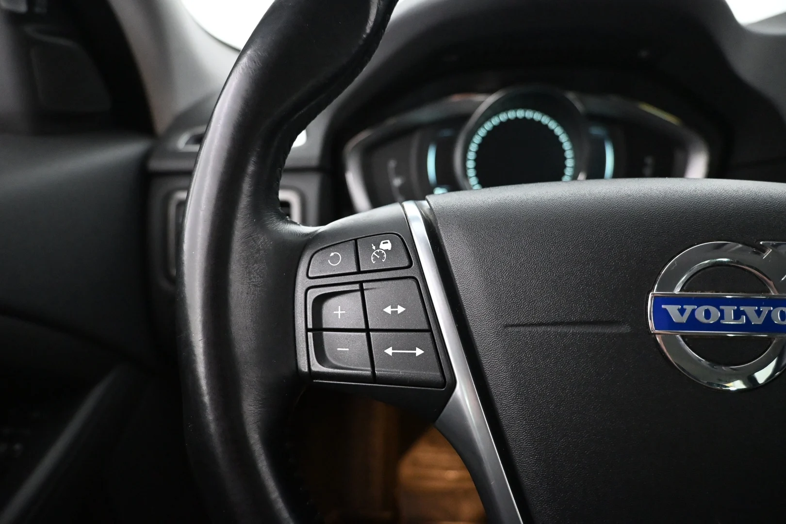 Car Image - 2hGqfQWkZCXrVtGRBdBgyz